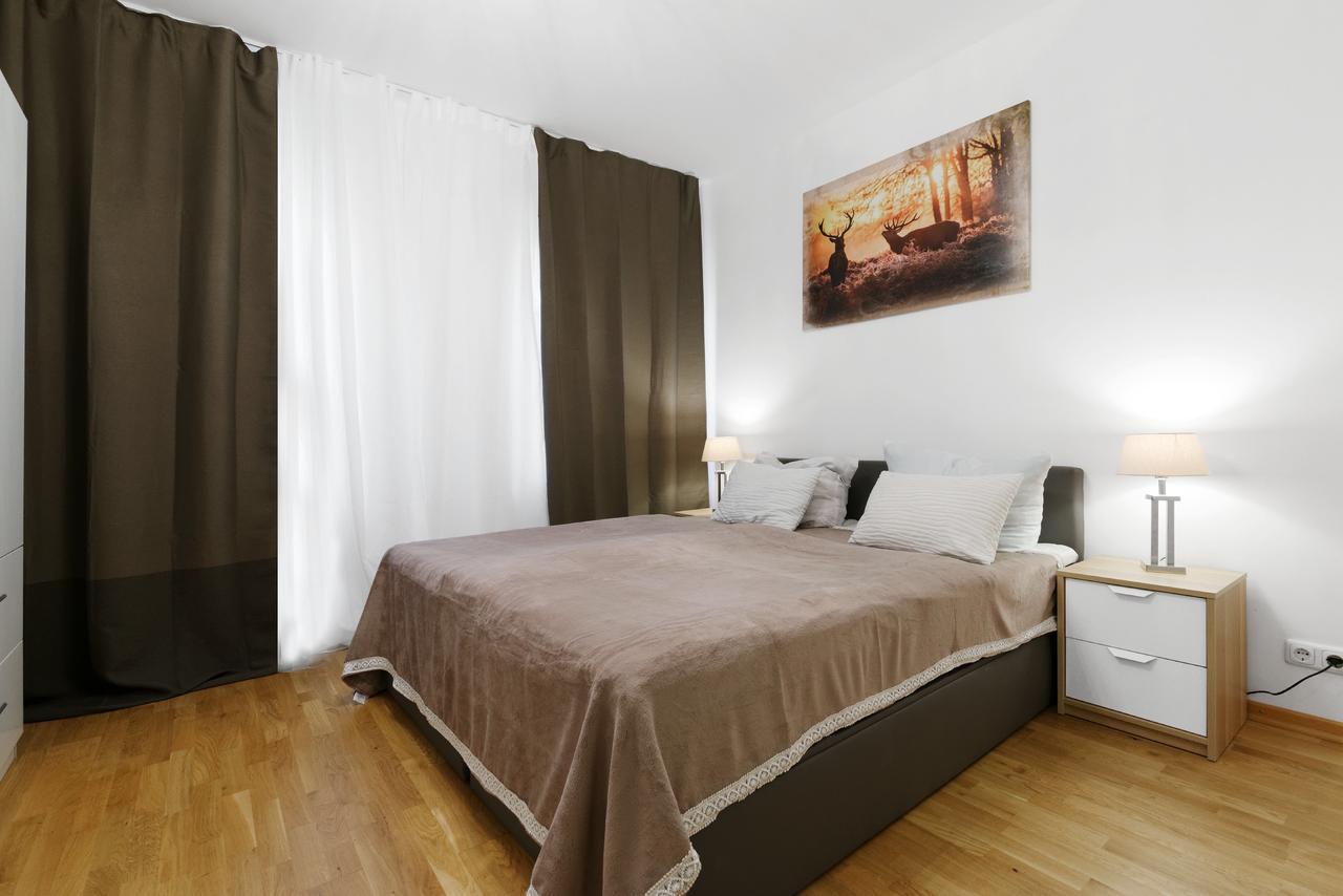 Grand Central Mitte Apartment Berlin Bagian luar foto